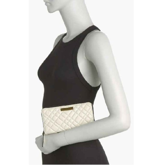 Kurt Geiger London Quilted Leather Zip Around Wallet - Picture 3 of 12